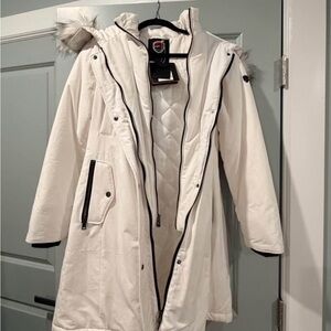 NWT- Madison 1 Women's White Hooded Coat